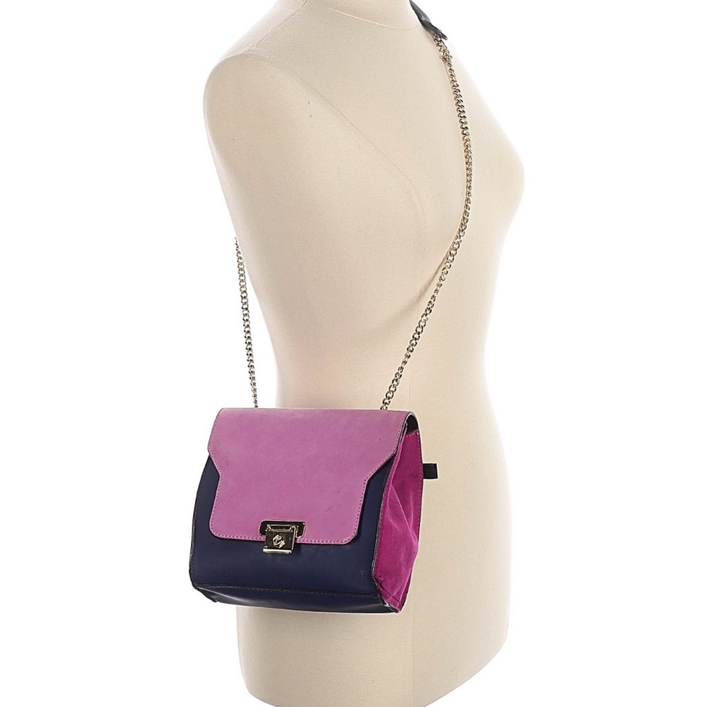 Braintropy Patty Toy handbag. Lavender, fuchsia and navy crossbody with chain.